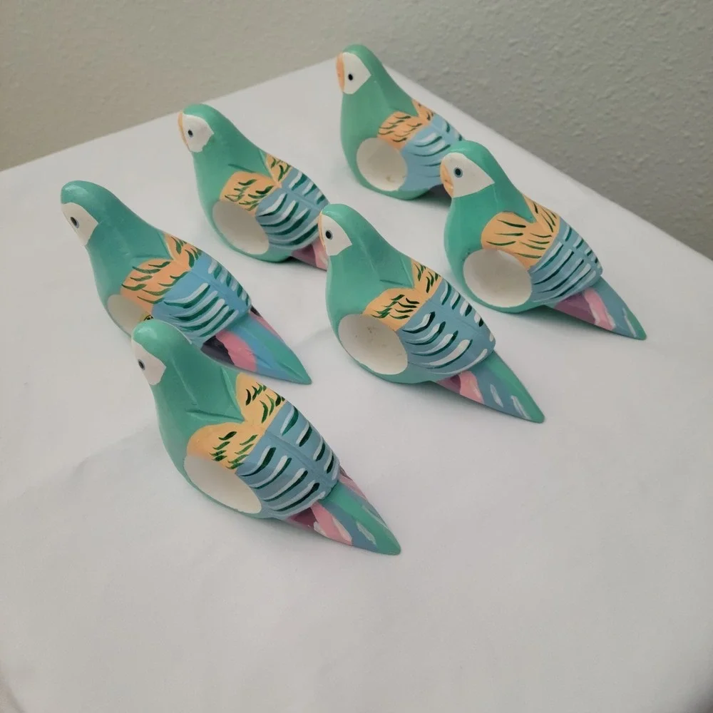 Vtg Wooden Parrot Napkin Rings 6 Pastel Hand Carved Painted Birds Philippines